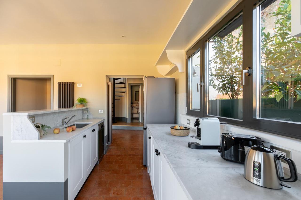 Apartamento Iflat Magical Flat By The Tiber Roma Exterior foto